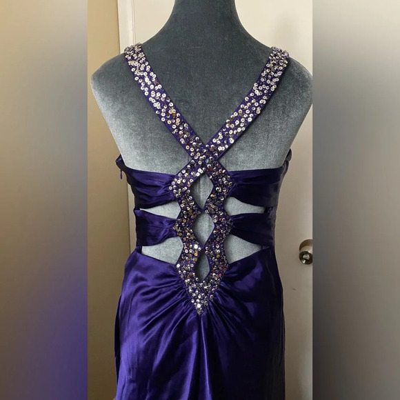 Hailey Logan by Adrianna Papell Purple Satin Sequin Gown Long Dress Size 7/8 - Picture 2 of 10